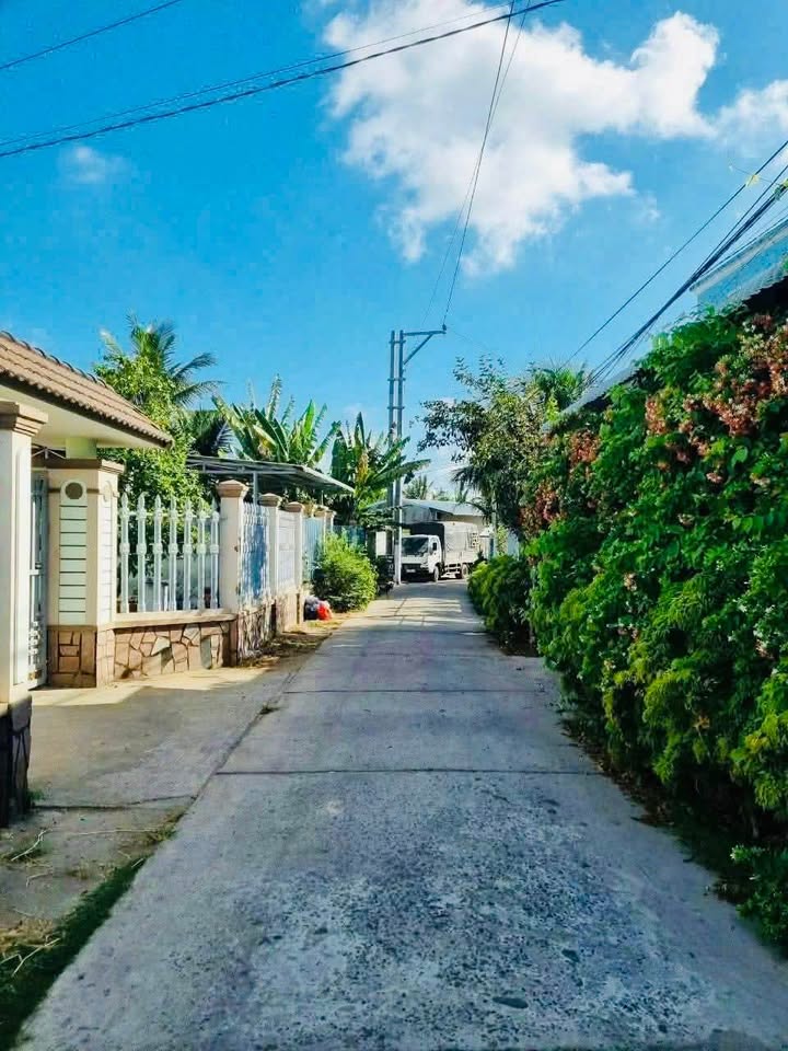 Đất mặt tiền ĐX_01, Hữu Định, Châu Thành, Bến Tre 161m² - Sổ hồng chính chủ, giá chỉ 900 triệu!