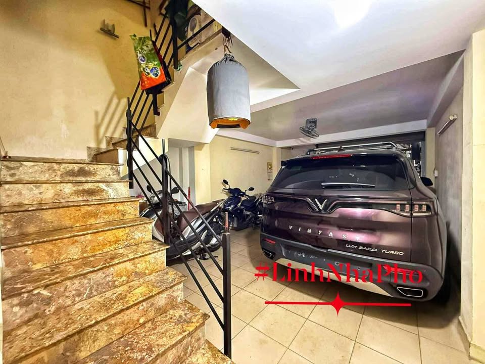 Nhà mặt tiền Thoại Ngọc Hầu, Tân Phú 90m² giá 12.5 tỷ - Đầu tư sinh lời ngay!