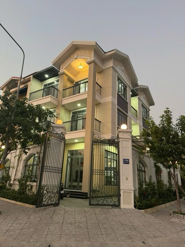 Nhà phố 179/68 Đặng Thùy Trâm, Quận Bình Thạnh, 183m² - Giá tốt hiếm có!