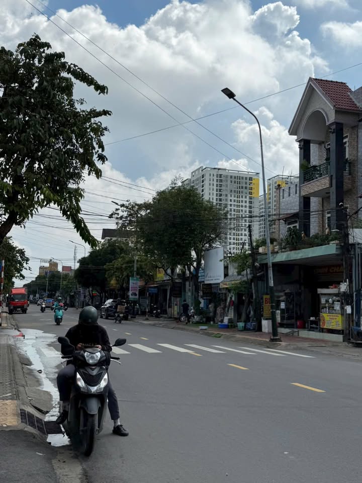 Đất mặt tiền kinh doanh Dĩ An, 258m² giá 18.3 tỷ - Vị trí vàng khu sầm uất!