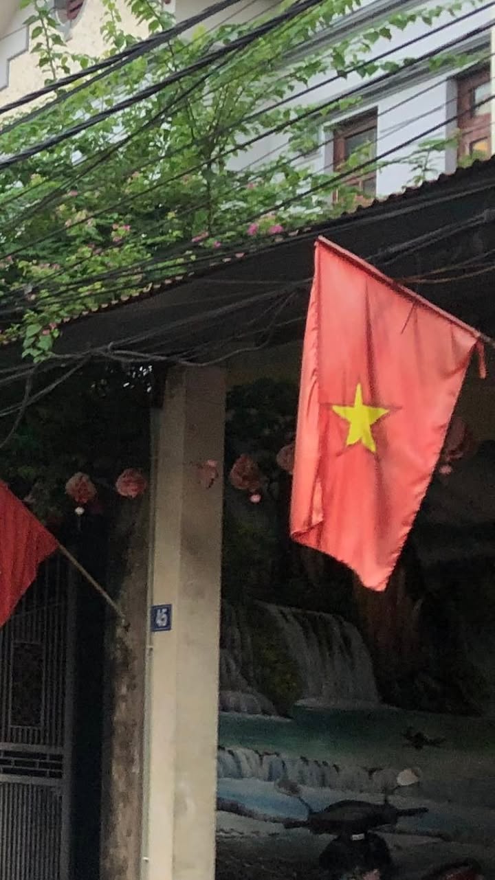 Nhà 3 tầng Xuân Sơn 175m² giá 5 tỷ - Thiết kế hiện đại, ô tô đỗ cửa!