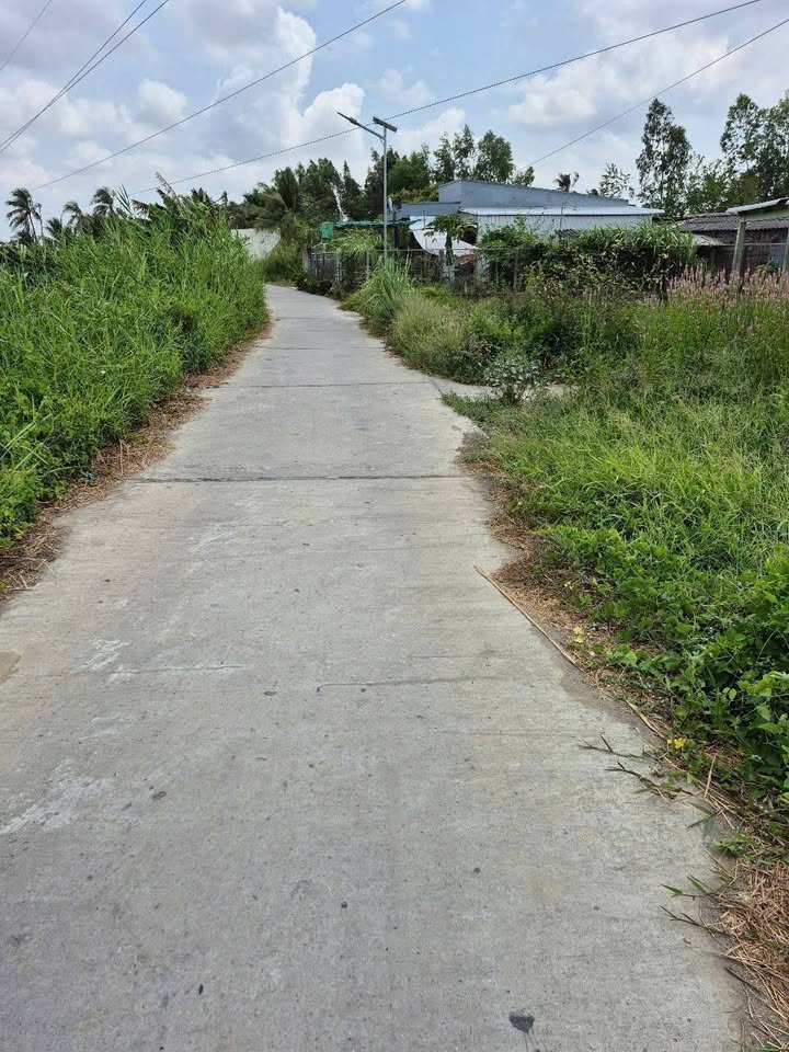 Đất nền đường Lê Văn Đẩu, Châu Hưng, Bạc Liêu 427m² - Sổ hồng chính chủ!