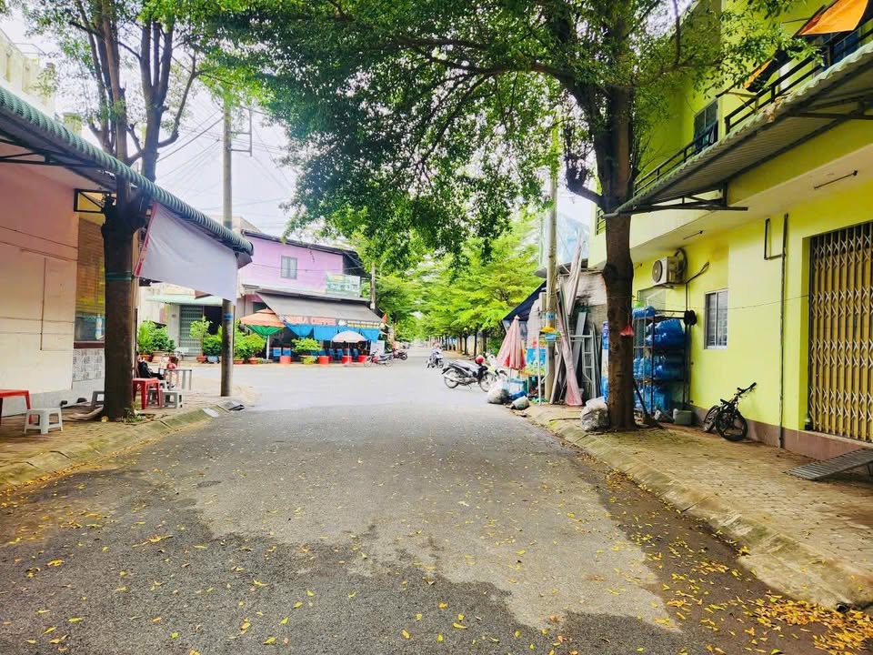 Đất nền KDC Nam Long, An Thạnh, Bến Lức 80m² giá 2.15 tỷ - Sổ hồng chính chủ!