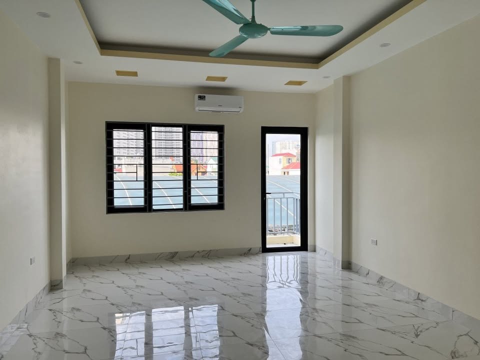Nhà phố KĐT Giếng Sen La Khê 38m² giá 10.6 tỷ - Kinh doanh giá trị lớn!