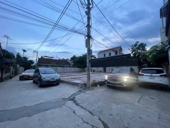 Đất thổ cư Thôn Vỹ, Xã Bình Minh 35.9m² giá 30 tỷ - Gần chợ, tiện kinh doanh!