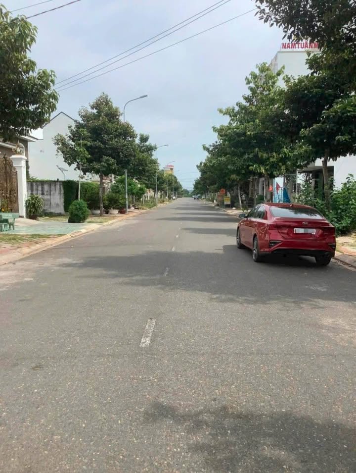 Đất mặt tiền đường Hoàng Bích Sơn, Phú Thủy 100m² giá 4 tỷ - Sổ hồng chính chủ sang tên ngay!