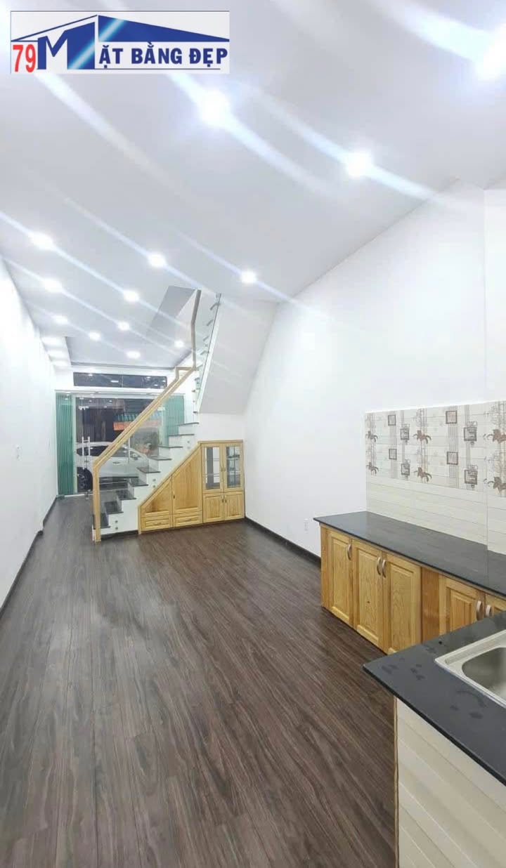 Nhà mặt tiền Trần Nguyên Hãn Nha Trang 80m² giá 14 triệu - Phù hợp kinh doanh mọi loại hình!