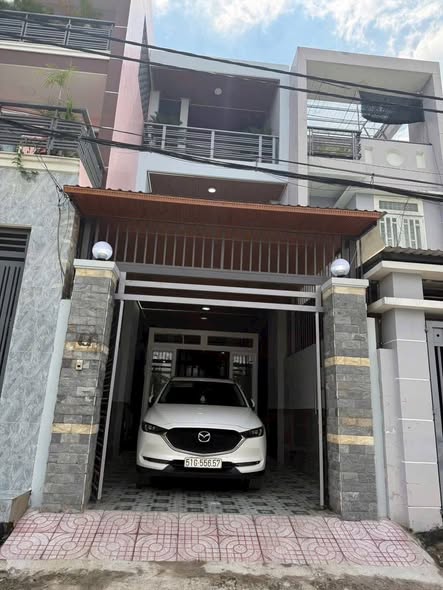 Cho thuê nhà phố Thạnh Xuân 33, Quận 12, 100m² - Thiết kế hiện đại, giá tốt!