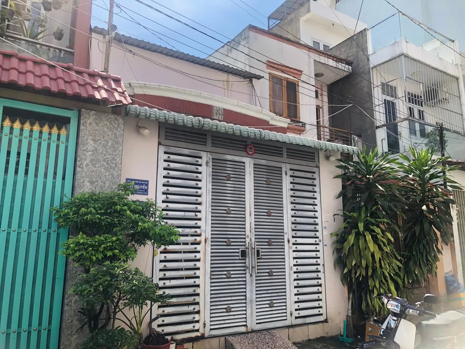 Nhà 2 Tầng Đường Trường Chinh, Quận 12, 84m² - Giá Chỉ 5.5 Tỷ - Sổ Hồng Chính Chủ!