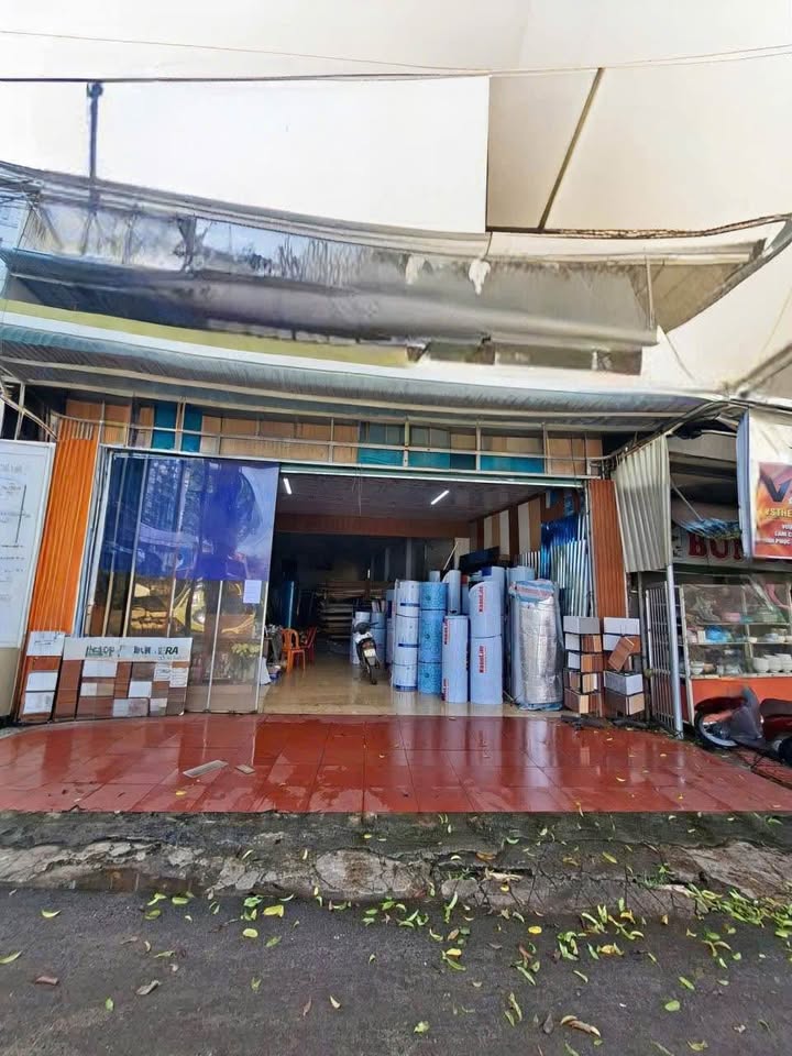 Nhà mặt tiền đường Hà Huy Tập Buôn Ma Thuột 110m² giá 10 triệu - Phù hợp kinh doanh