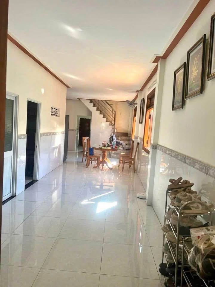 Nhà mặt tiền Lê Phụng Hiểu, Bảo Lộc 500m² giá 4.7 tỷ - Kinh doanh tốt!