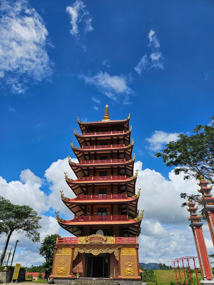 Đất thổ cư Hẻm 135 Nguyễn Tri Phương, Bảo Lộc 800m² - Giá chỉ 5.3 tỷ!