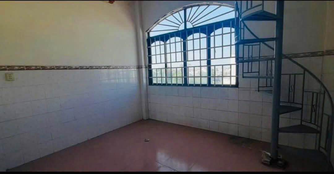 Nhà nguyên căn mặt tiền Phan Đình Phùng, Biên Hòa 64m² giá 14 triệu - Thích hợp kinh doanh và gia đình!