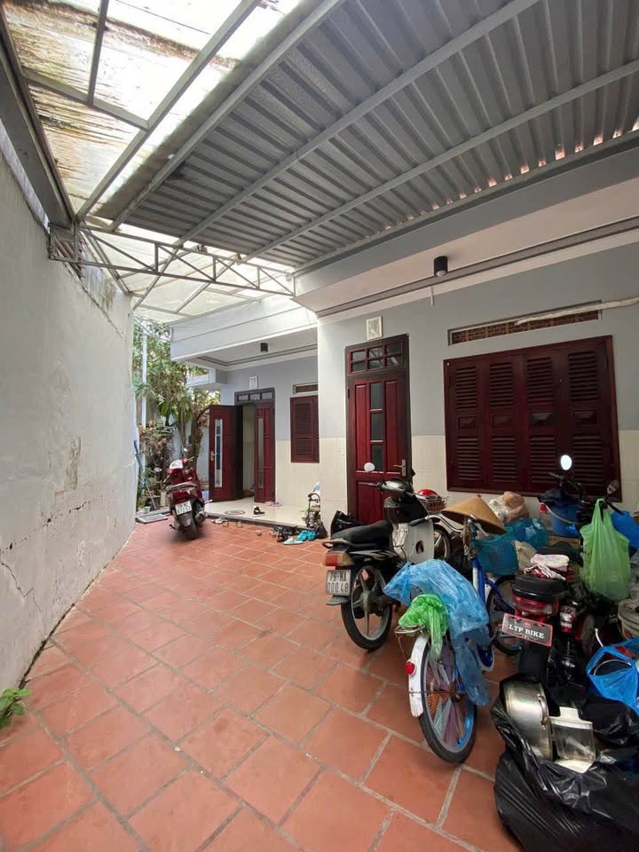 Nhà nguyên căn cho thuê hẻm xe máy đường Hải Đức Nha Trang - 3PN giá chỉ 7 triệu
