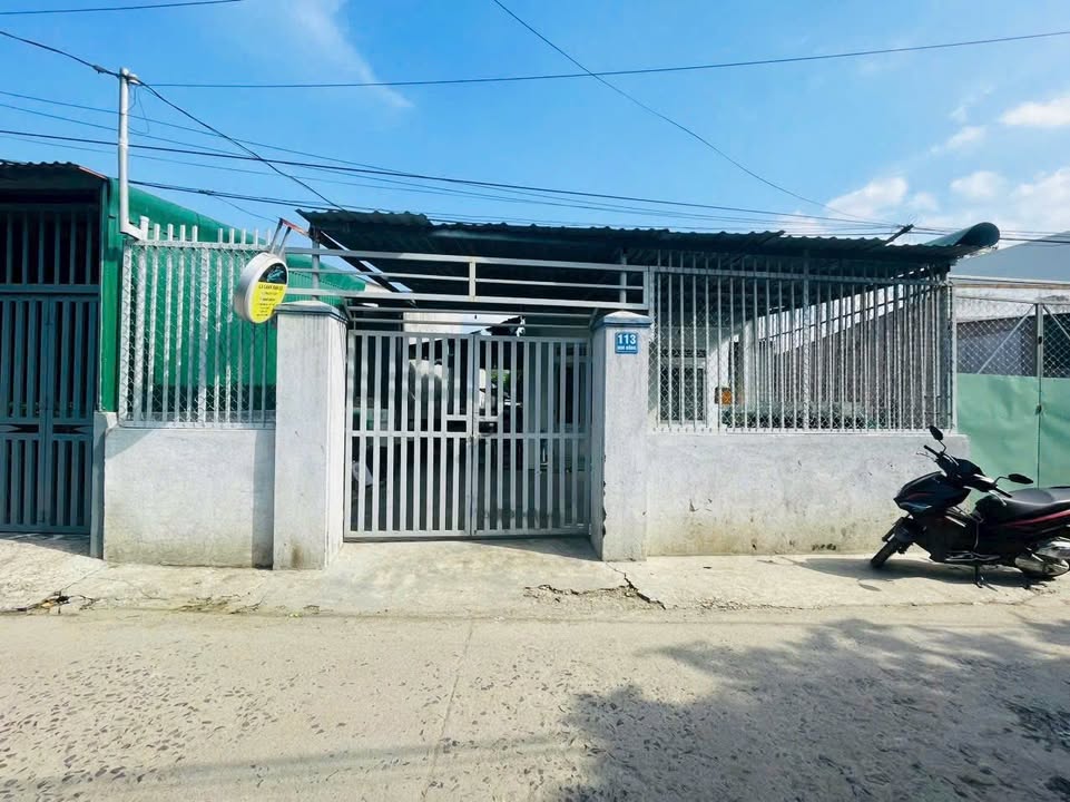 Nhà phố Kim Đồng Diên Khánh 163m² giá 2.28 tỷ - Khu dân cư sầm uất!