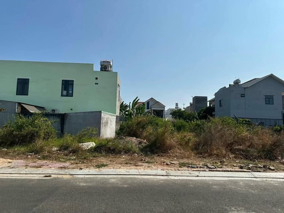 Đất biệt thự đường Chu Văn An, Bà Rịa 299m² giá 5.5 tỷ - Sổ hồng chính chủ!