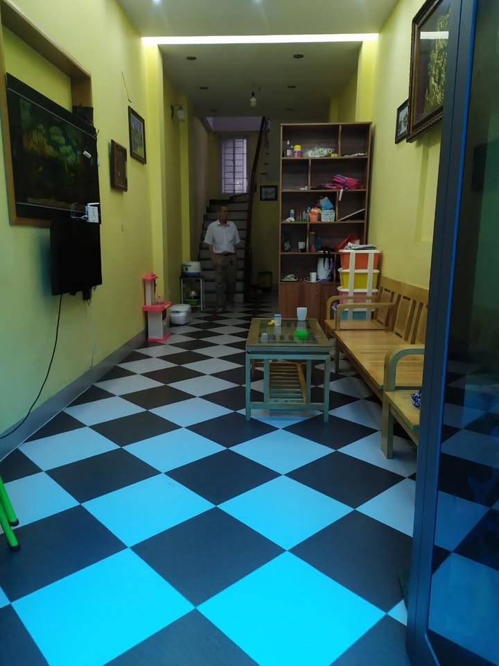 Nhà nguyên căn tại Ngõ 194 Đội Cấn, Ba Đình 41m² giá 13 triệu - Sẵn sàng vào ở ngay!