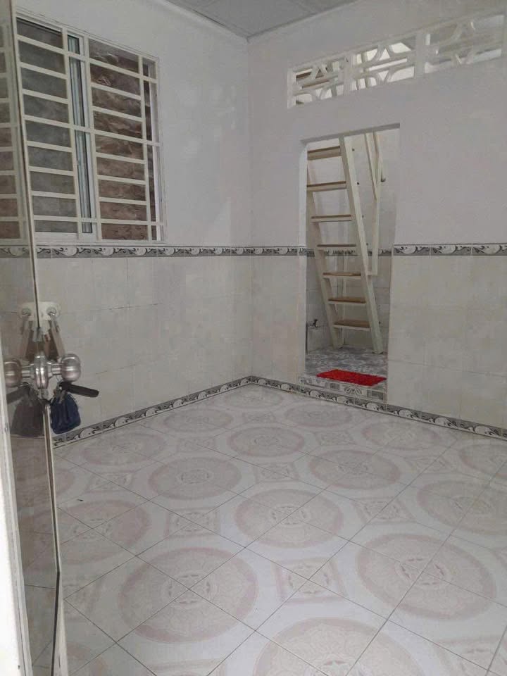 Nhà cho thuê tại phường 1, Bến Tre 40m² giá 1.7 triệu - Tiện ích đầy đủ gần trung tâm
