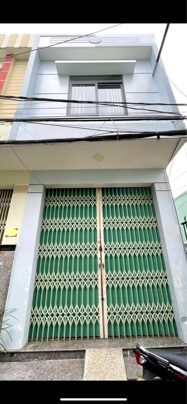 Nhà 2 Tầng Đẹp 42m² Đường Tây Sơn, Quy Nhơn - Full Nội Thất, Chỉ Việc Về Ở!