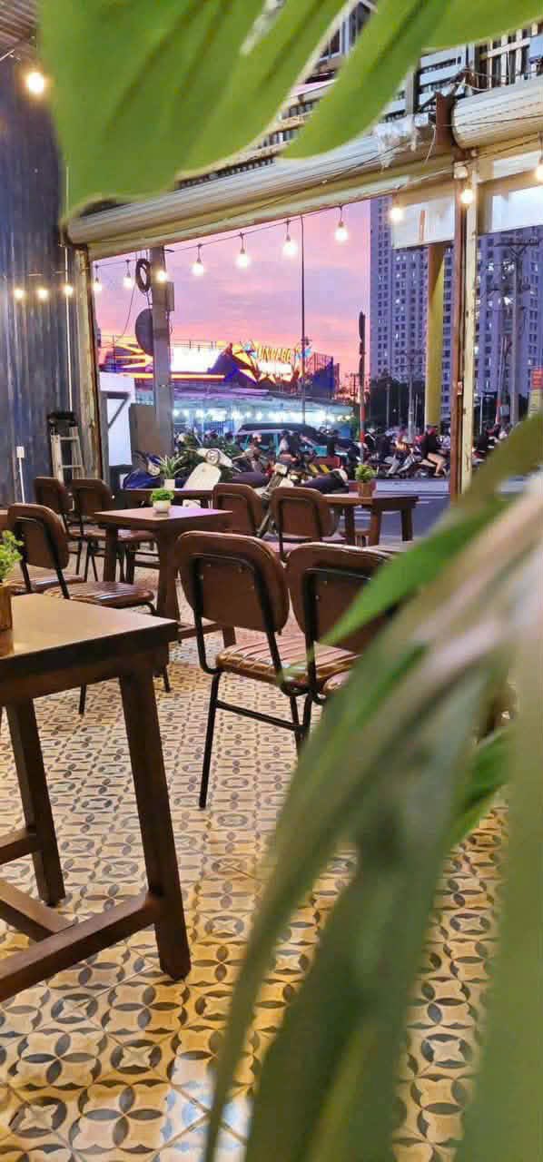 Cho thuê mặt bằng kinh doanh quận 7 150m² giá 25 triệu - Vị trí vàng sầm uất!