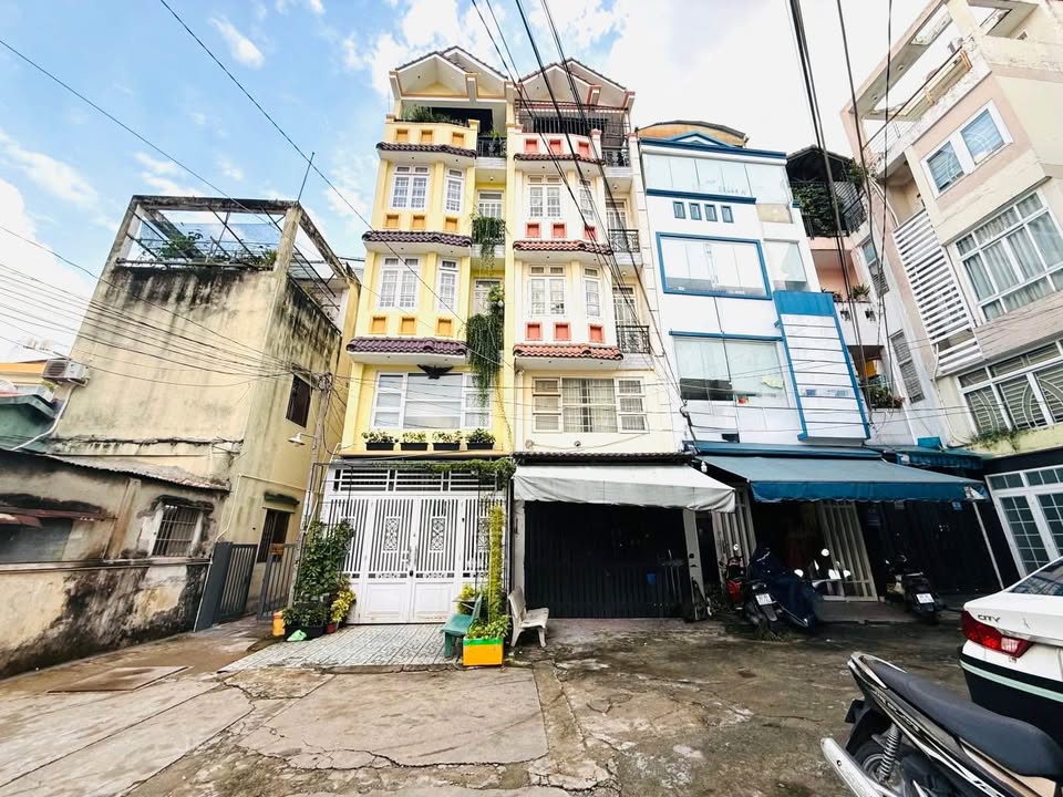 Nhà phố Nguyễn Công Hoan, Phú Nhuận - 5 tầng, 5PN chỉ 8.5 tỷ - Cơ hội vàng cho nhà đầu tư!