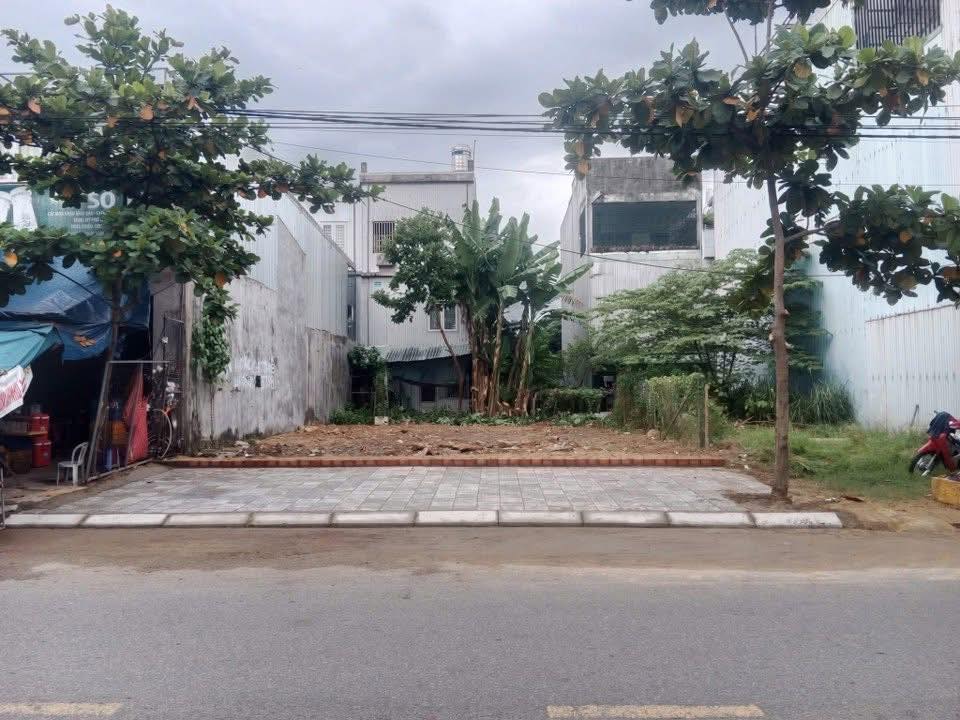 Đất nền mặt tiền đường Hoàng Trung Thông, Hòa Khánh 180m² giá 13 tỷ - Sổ hồng chính chủ!