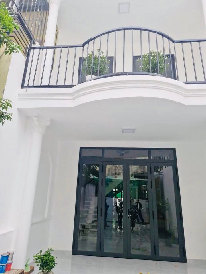 Nhà 2 tầng Phước Long A, Quận 9, 90m² giá 5.7 tỷ - Sẵn sàng vào ở!