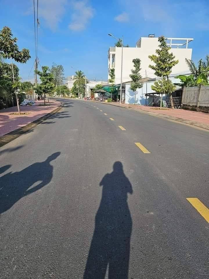 Nhà mặt tiền Đường Cao Đăng Chiếm, phường 1, Cai Lậy 200m² giá 3.7 tỷ - Sẵn sàng vào ở!