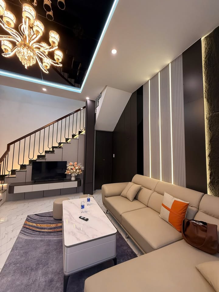 Nhà 2 Tầng 2 Mặt Kiệt K19 Điện Biên Phủ 65m² giá 4.89 tỷ - Nhà mới full nội thất cao cấp!