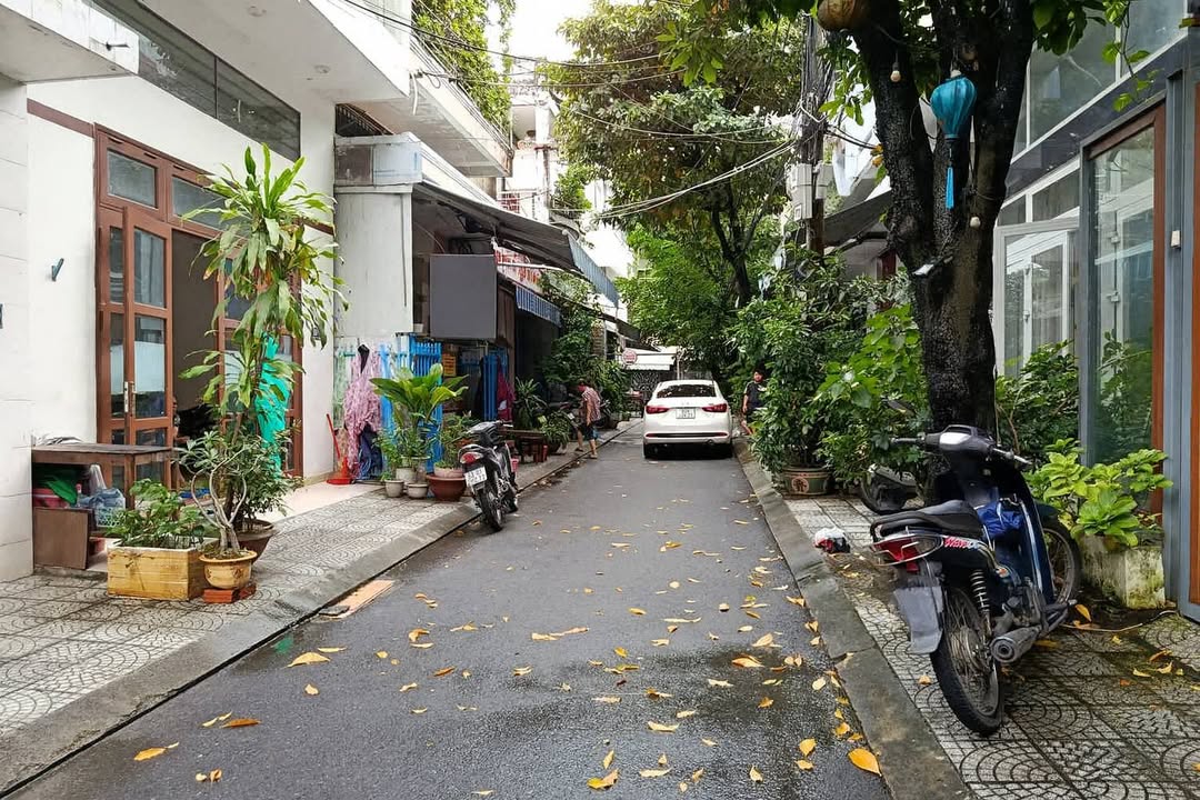 Nhà cấp 4 đường Nguyễn Văn Linh, Hải Châu 55m² giá 5 tỷ - Ô tô đỗ trước cửa!