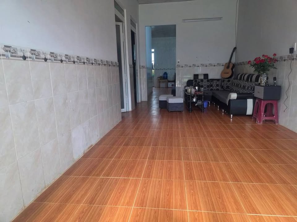 Nhà kiên cố tại Phường Langbiang, Đà Lạt 100m² giá chỉ 1.5 tỷ - Cơ hội vàng cho nhà đầu tư!