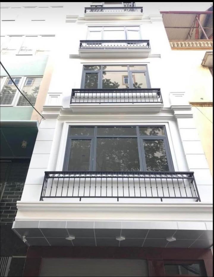 Nhà riêng cho thuê Ngõ Đồng Me, Nam Từ Liêm 55m² - Phù hợp làm văn phòng hoặc trung tâm đào tạo!