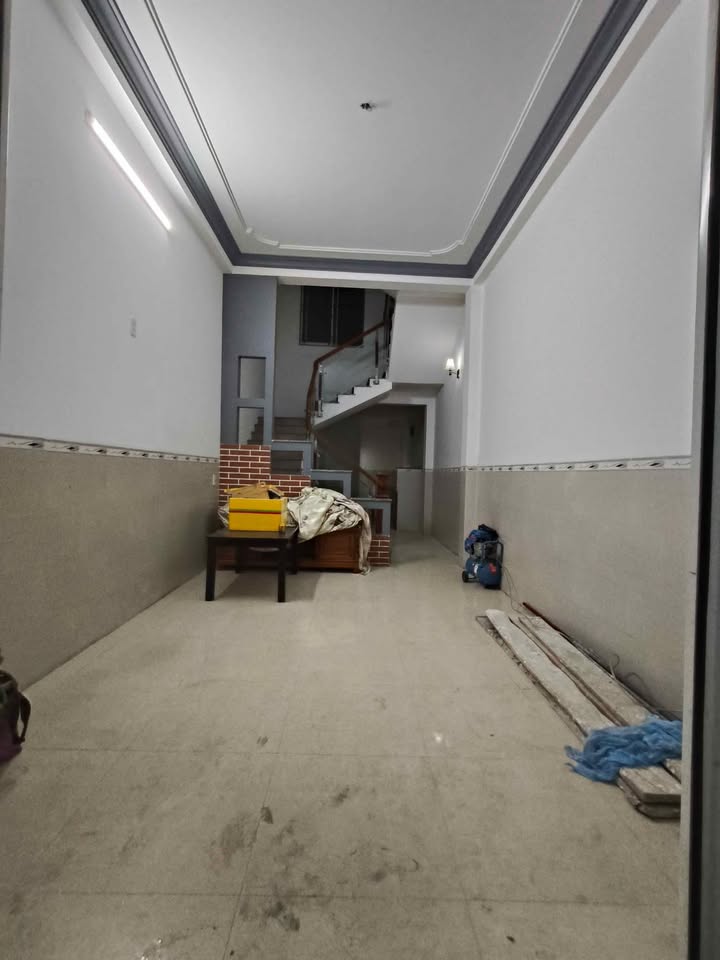 Nhà 3 Tầng Đường Phó Đức Chính, Sơn Trà 50m² giá 4 tỷ - Thiết kế hiện đại, sẵn sàng vào ở!