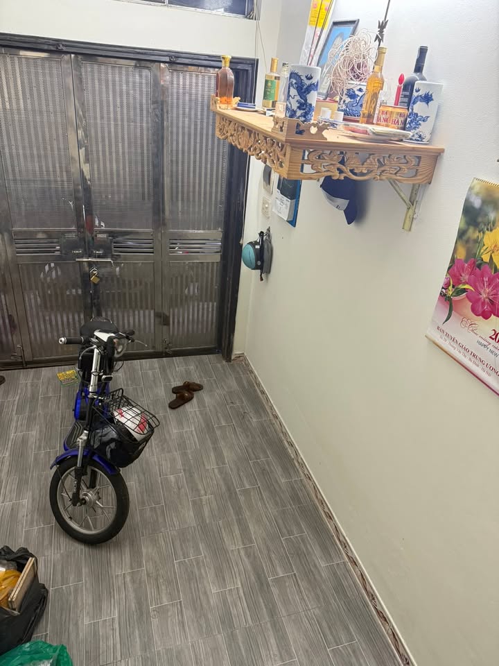 Nhà cho thuê tại ngõ 252 Tây Sơn, Đống Đa, 3 tầng 7.2 triệu - Phù hợp gia đình trẻ!