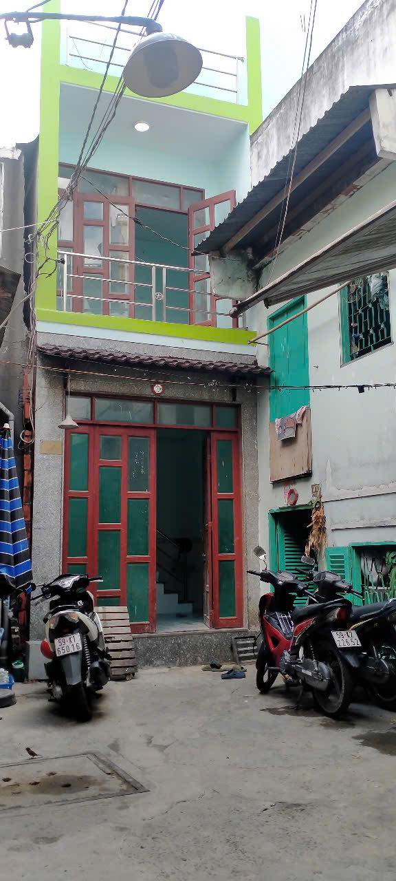 Nhà hẻm Hồng Bàng, Quận 6, 77m² giá 5.4 tỷ - Phù hợp cho gia đình đông người!