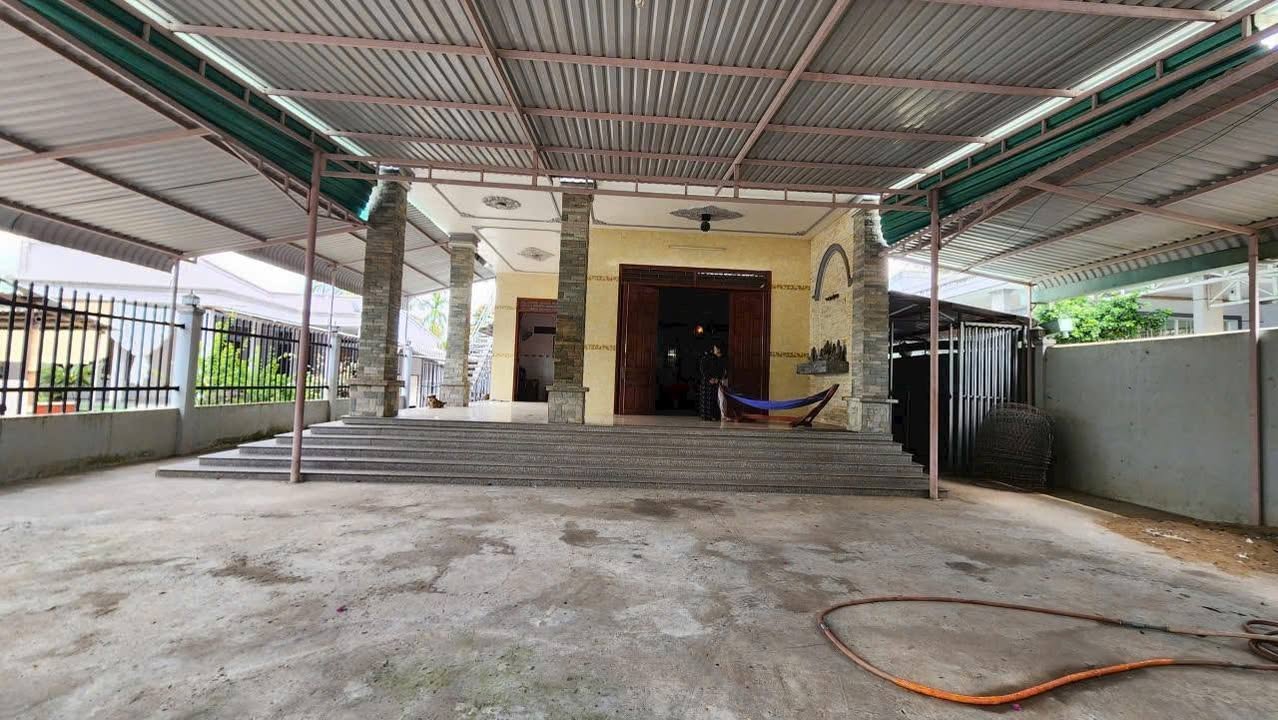 Nhà mặt tiền Phú Đức, Châu Thành 650m² giá 2.8 tỷ - Đất vuông vức, sẵn sàng ở ngay!