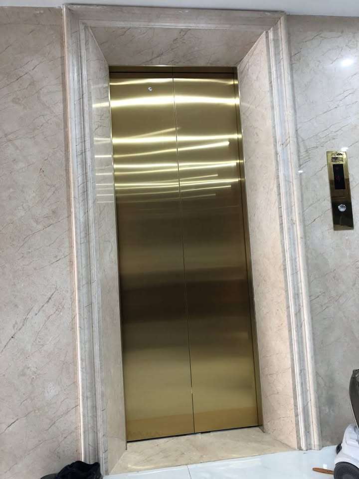 Nhà phố Hàng Trống 89m² giá 35 triệu - Căn góc kinh doanh sầm uất!