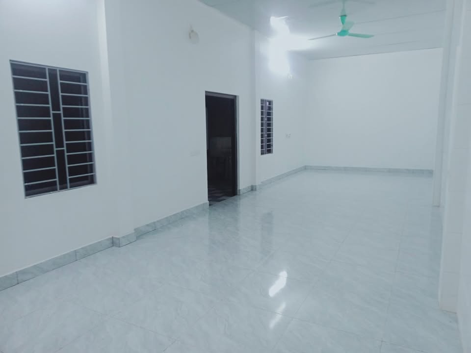 Cho thuê văn phòng 40m² tại đường Đồng Me, Nam Từ Liêm - Giá chỉ 6 triệu/tháng!