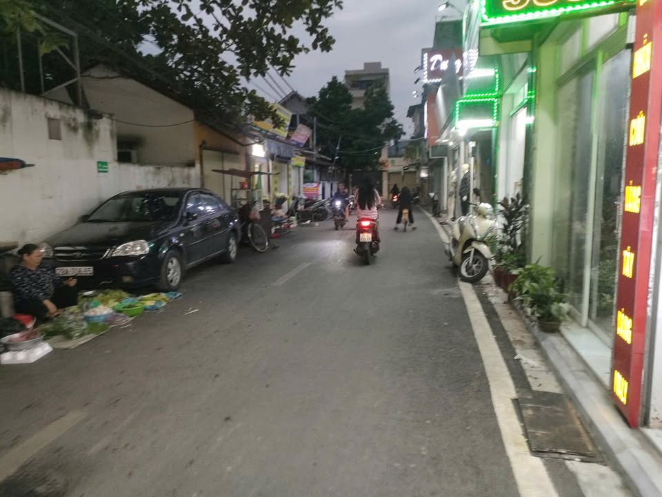 Đất thổ cư 66m² xã Quang Minh - Giá chỉ 2.838 tỷ - Ngõ thông, tiện ích đầy đủ!