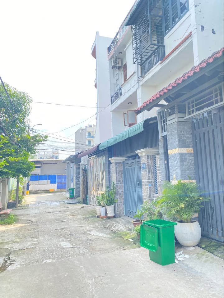 Nhà phố 2 tầng Lê Thị Riêng 92m² giá 4 tỷ - Chính chủ, pháp lý rõ ràng!