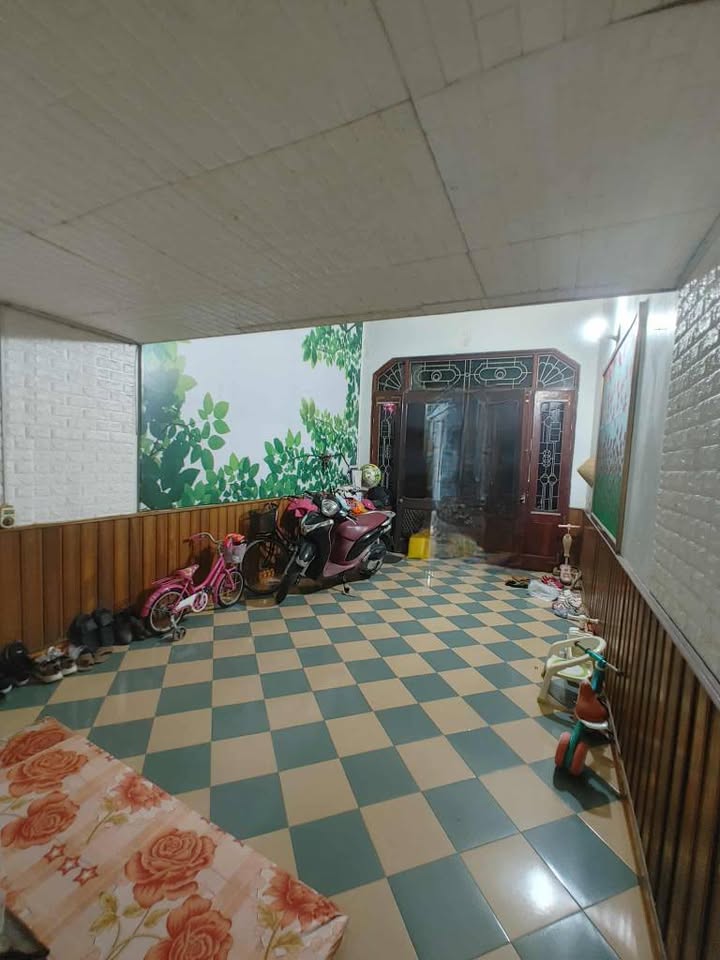 Nhà cho thuê 3 tầng tại phường Nguyễn Trãi, Hải Dương 90m² - Phù hợp kinh doanh và sinh sống!