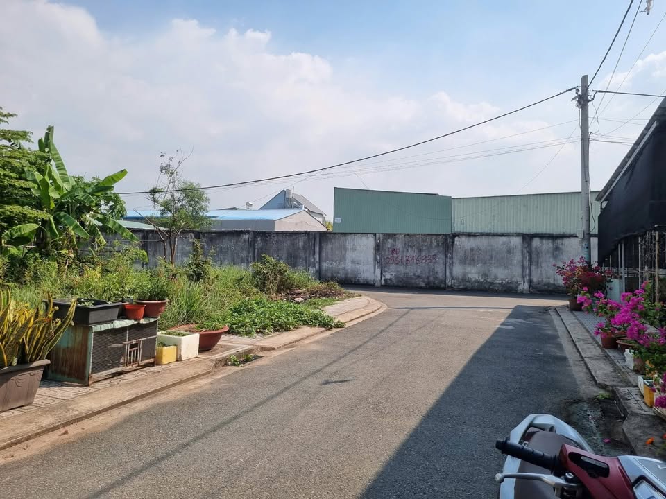 Đất nền Long Phước Quận 9 50m² giá 2.3 tỷ - Cơ hội đầu tư sinh lời!