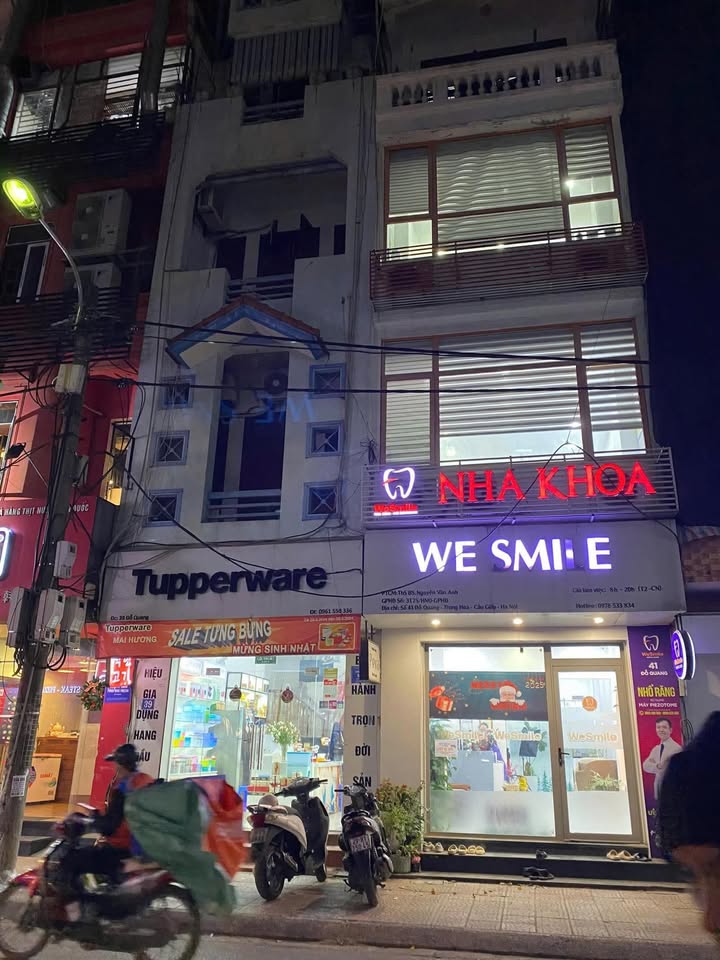 Cho thuê nhà mặt phố Xã Đàn, Đống Đa 30m² giá 35 triệu - Mặt tiền rộng, kinh doanh sầm uất!