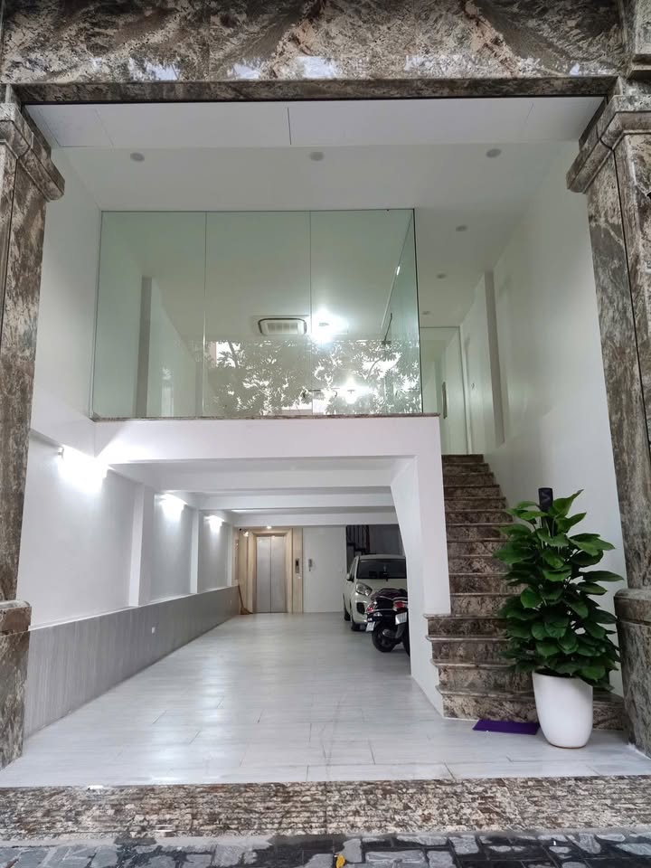 Nhà cho thuê tại Hoàng Mai, Hà Nội 90m² - Phù hợp văn phòng và trung tâm đào tạo!