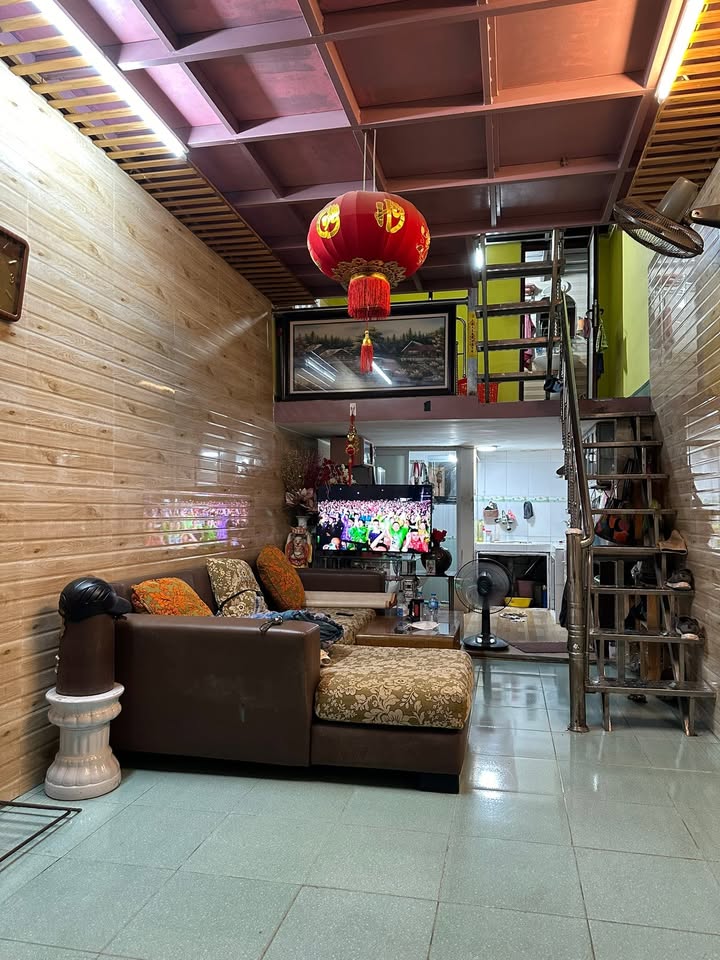 Nhà nguyên căn Tân Mai 26m² giá 6 triệu - An ninh tốt, tự do giờ giấc!