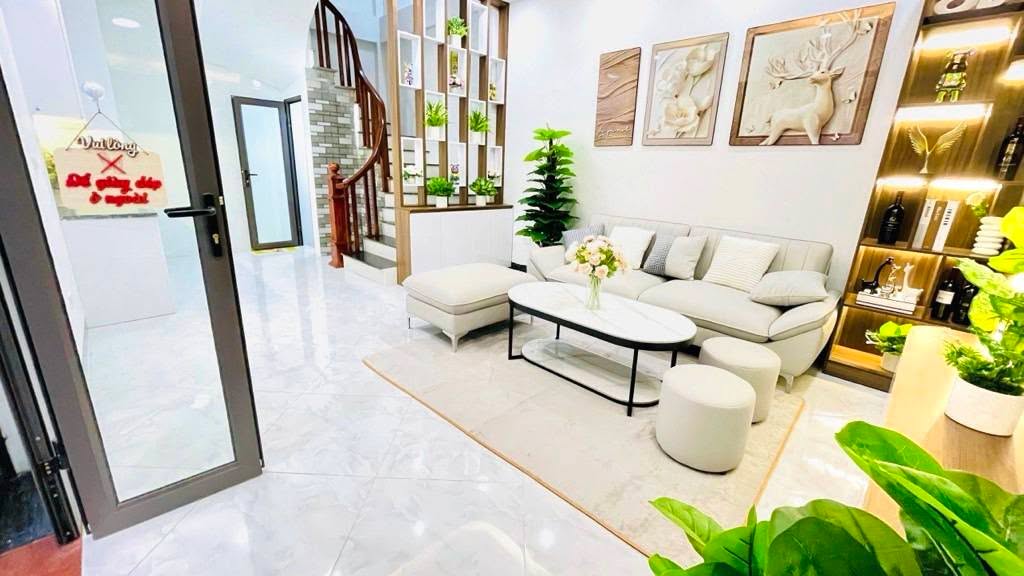 Nhà phố Lĩnh Nam, Hoàng Mai 38m² giá 6 tỷ - Sẵn sàng vào ở ngay!