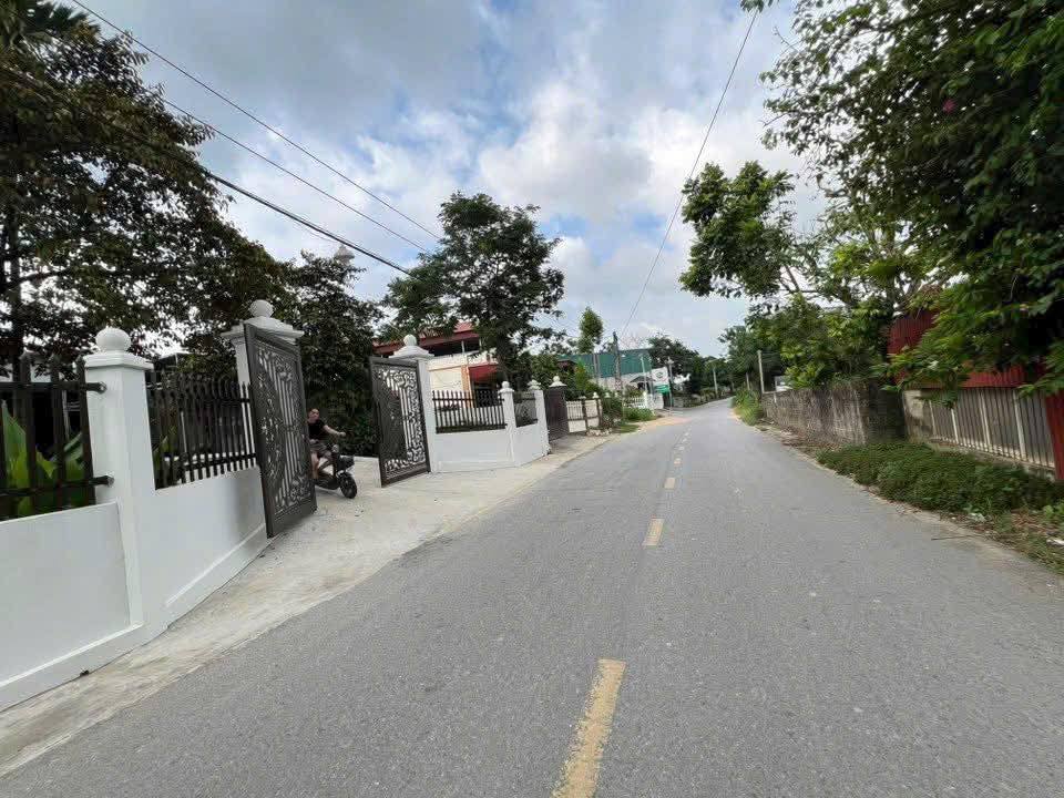 Nhà 3 tầng Hợp Châu, Tam Đảo 100m² giá 4 tỷ - Kinh doanh sinh lời ngay!