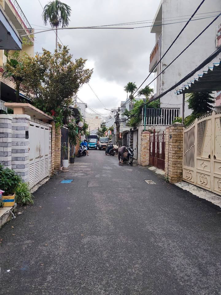 Nhà 3 tầng đường Huỳnh Ngọc Huệ, quận Thanh Khê, Đà Nẵng 63m² - Giá chỉ 5 tỷ!