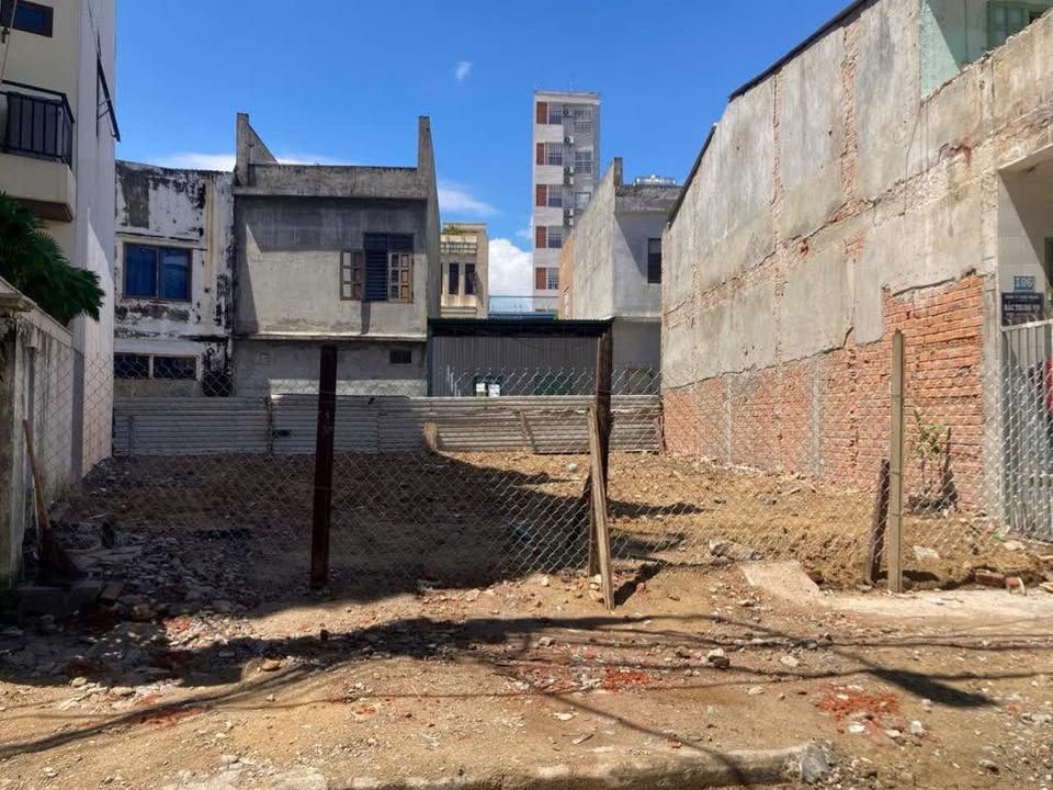 Lô đất mặt tiền Bùi Hữu Nghĩa, Sơn Trà 164m² giá chỉ 1x tỷ - Cơ hội đầu tư hiếm có!