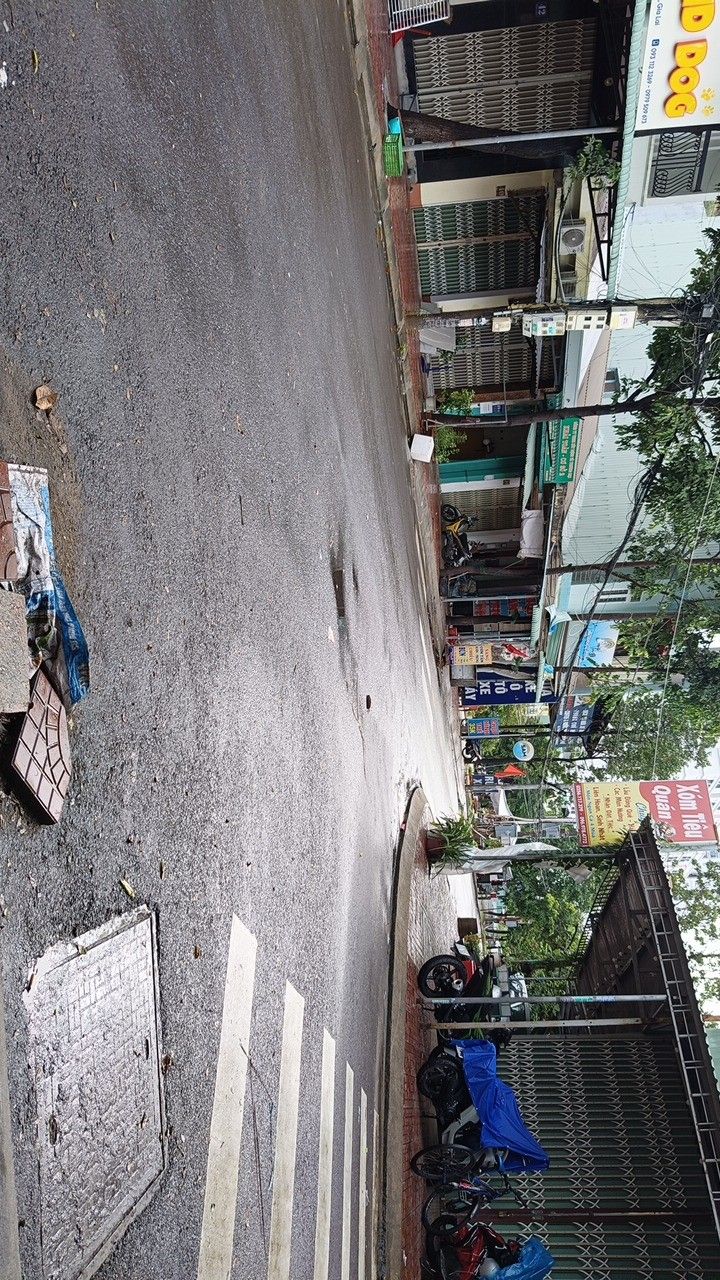 Nhà cho thuê mặt tiền đường Xuân Thủy, Quy Nhơn - Chỉ 5 triệu/tháng, kinh doanh tự do!